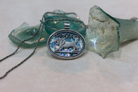 Silver 925 pendant Lion of Judah roman glass