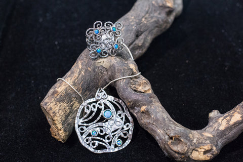 silver 925 ring and necklace set with Opal stone.